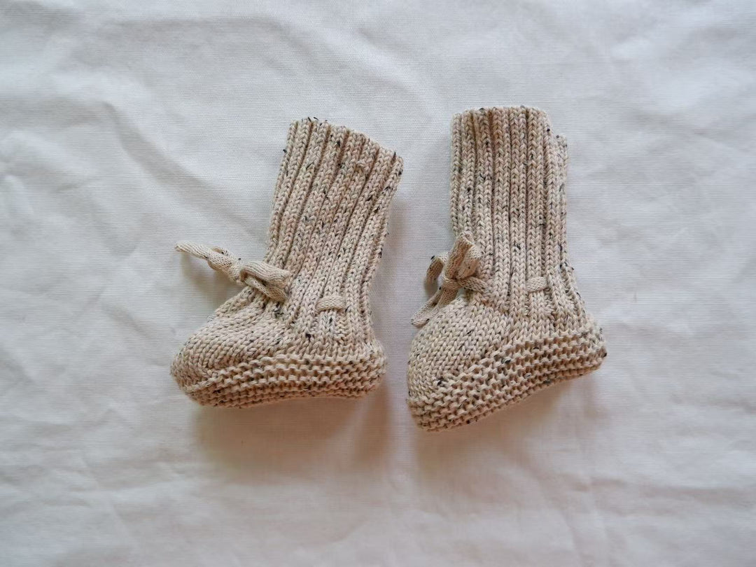 CozyBuds™ – Warme Gebrischti Babyslofli – Winterpantoffel für Chind