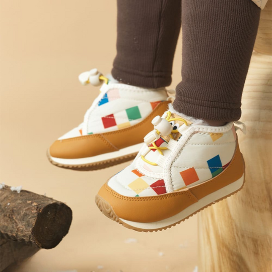 PolarStep™ – Kinder Winterstiefel – Warm, Leicht & Wasserabweisend