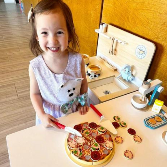 PlayPizza™ – Holz Pizza Spielset für Kinder – Pädagogisches Rollenspiel ab 3 Jahren