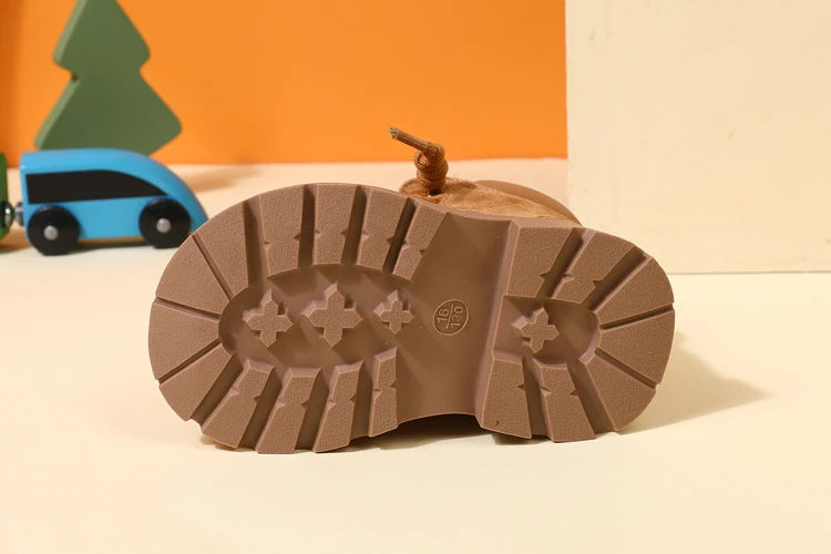 SuedeStride™ – Kinder Boots aus Veloursleder – Stylisch & Robust