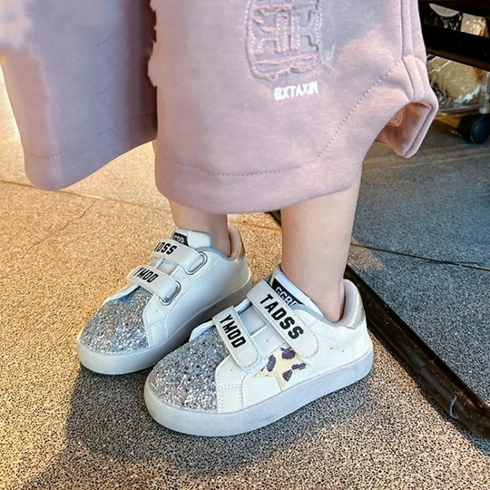 SparkSteps™ – Kinder Sneaker mit Glitter – Stylisch & Praktisch