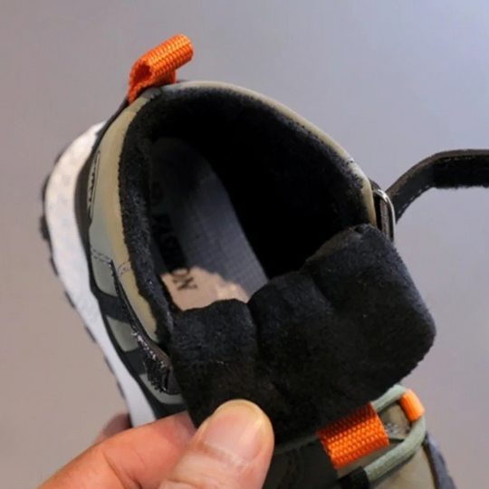 PlayStep™ – Kinder Sneakers – Warm, Stylisch & Robust