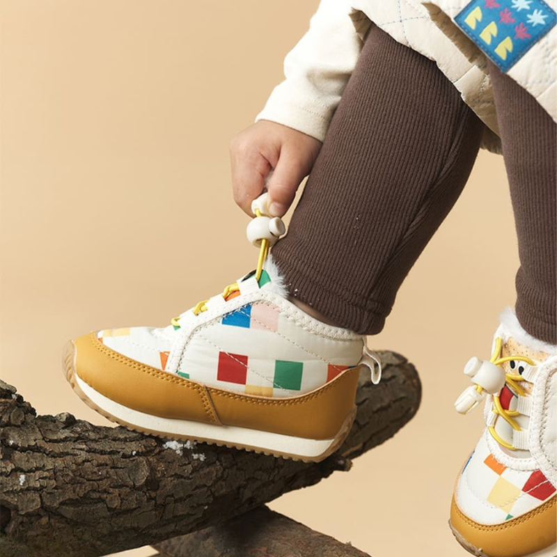 PolarStep™ – Kinder Winterstiefel – Warm, Leicht & Wasserabweisend