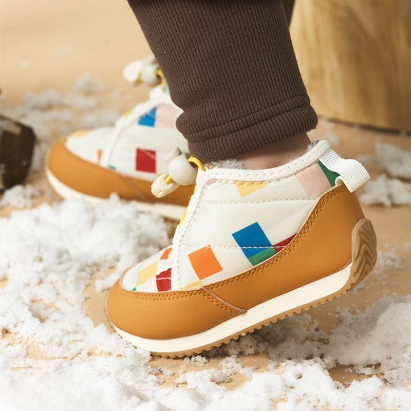 PolarStep™ – Kinder Winterstiefel – Warm, Leicht & Wasserabweisend