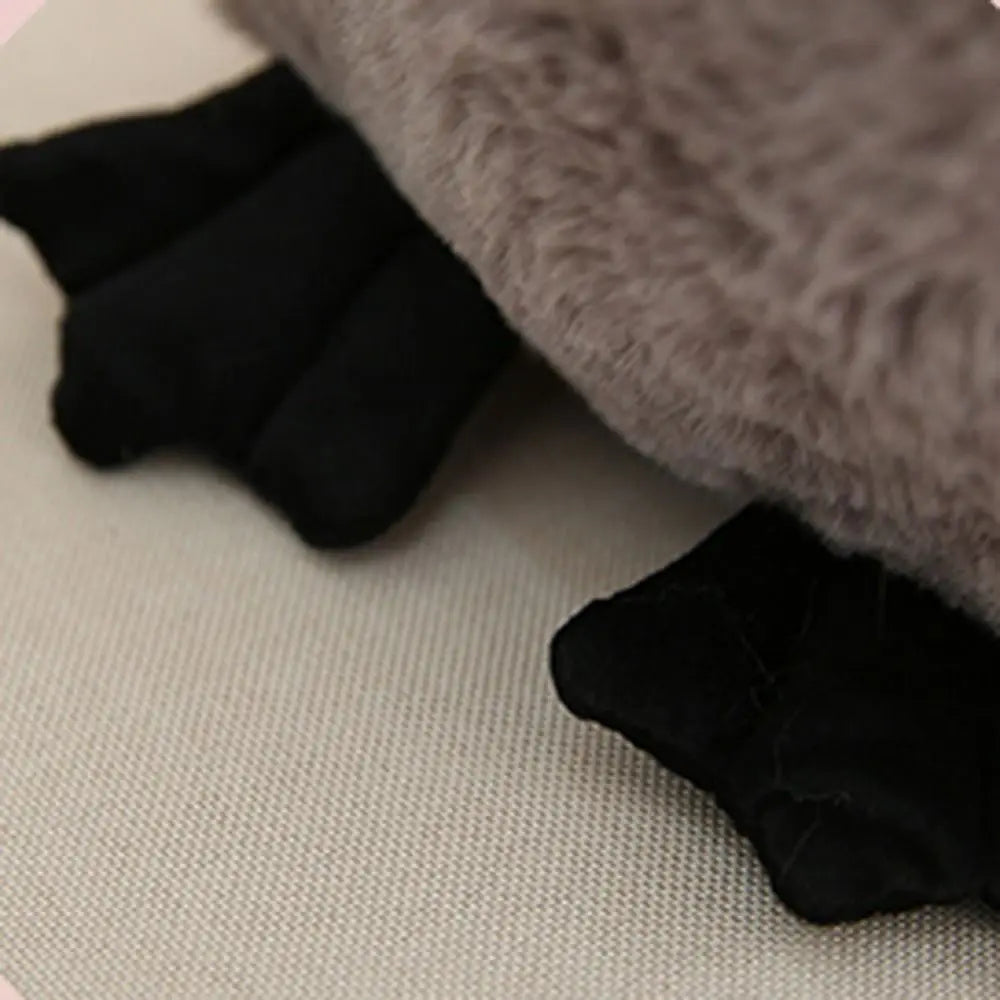 SnuggleWaddles™ – Der kuschelige Pinguin voller Fantasie