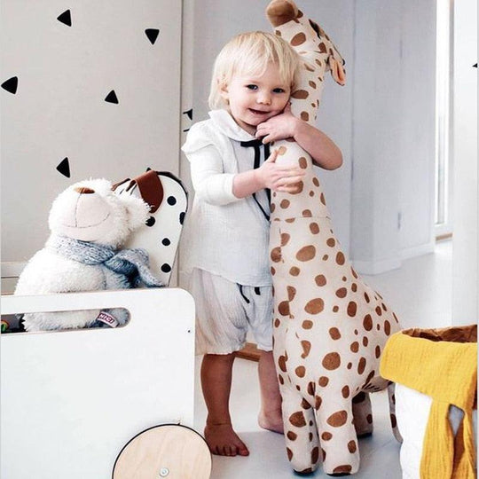 Hugira™ – Giant Giraffe Plush Toy