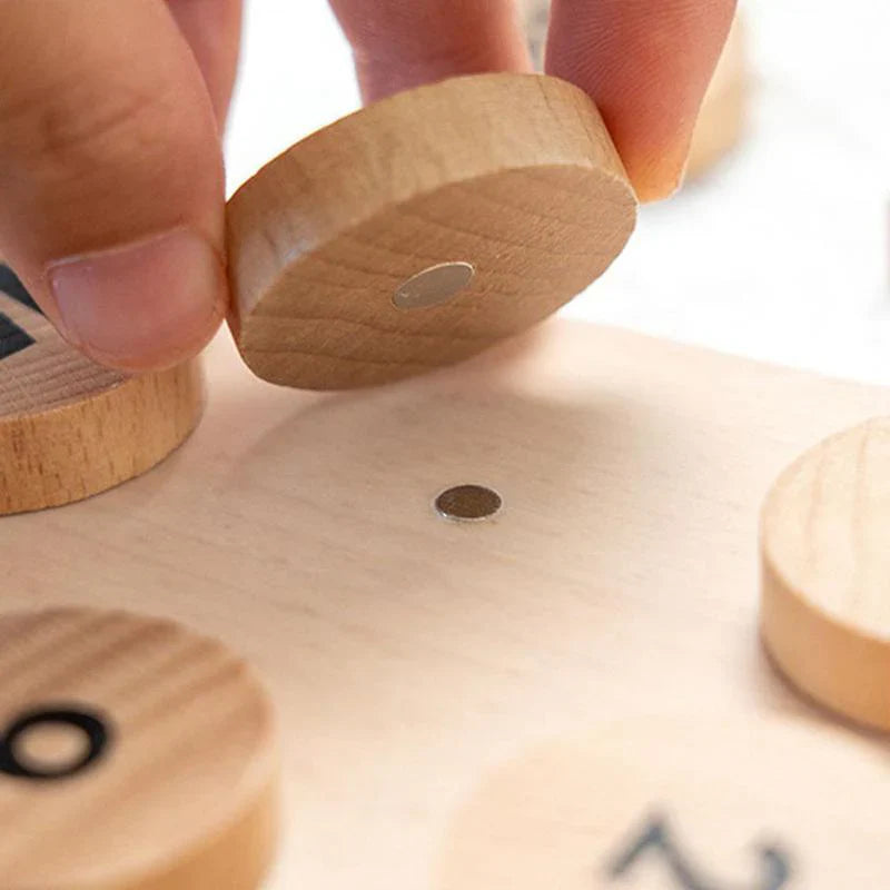Magnetic learning calendar