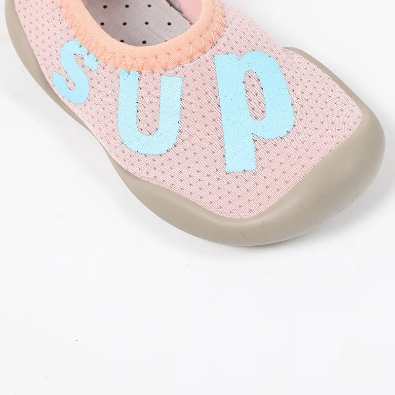 SoftWalk™ – Sommer Babyschuhe – Weich, Rutschfest & Bequem