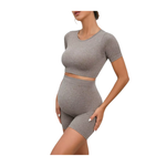 BumpEase™ – Schwangerschaftsset – Nahtloses Crop-Top & High-Waist Shorts