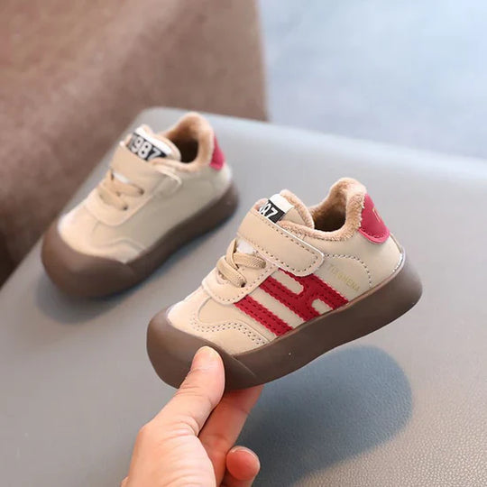 StrideKids™ – Kinder Sneakers mit Klettverschluss – Komfort, Styl & Flexibel