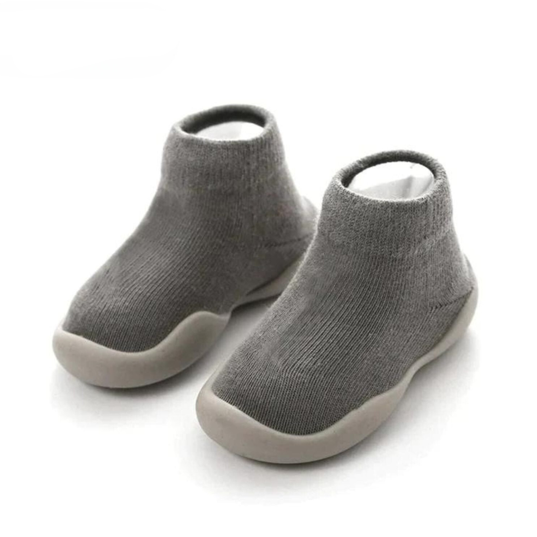 HappyToes™ – Schoensokken für Chliini – Flexibel, Bequem & Sicher