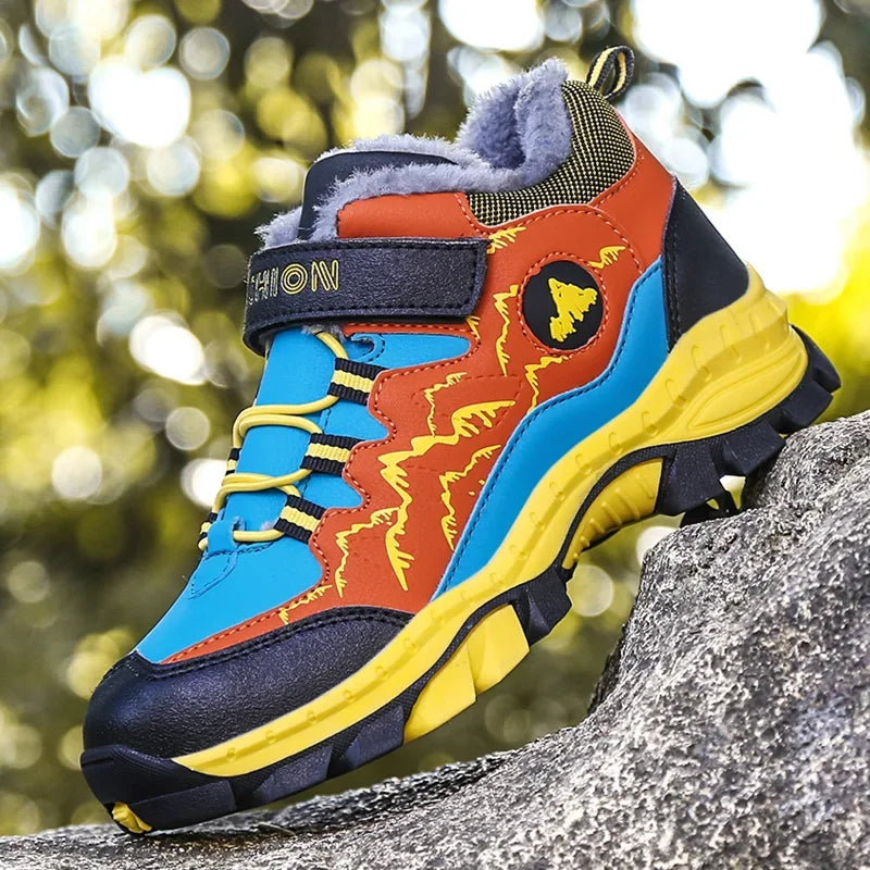 WinterTrek™ – Winter Hiking Shoes für Chind – Warm & Rutschfest