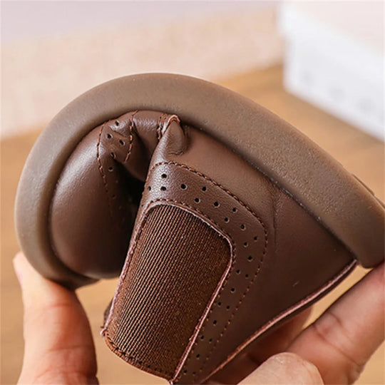 ClassicStep™ – Kinder Boots aus Leder – Klassisch & Robust