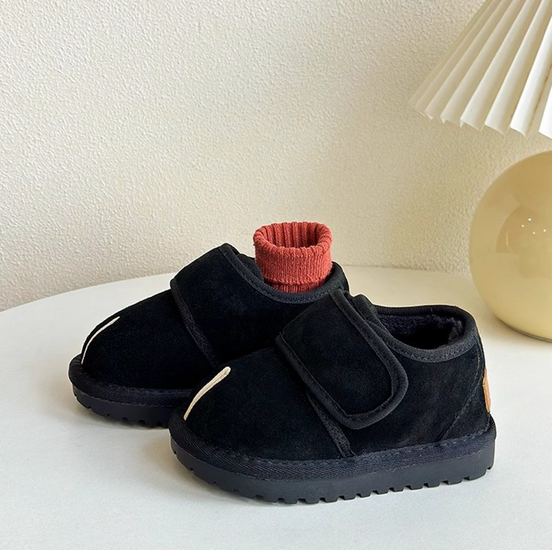CozyStep™ – Warm & Eifach z’zieh – Djamena Kinder Schuh