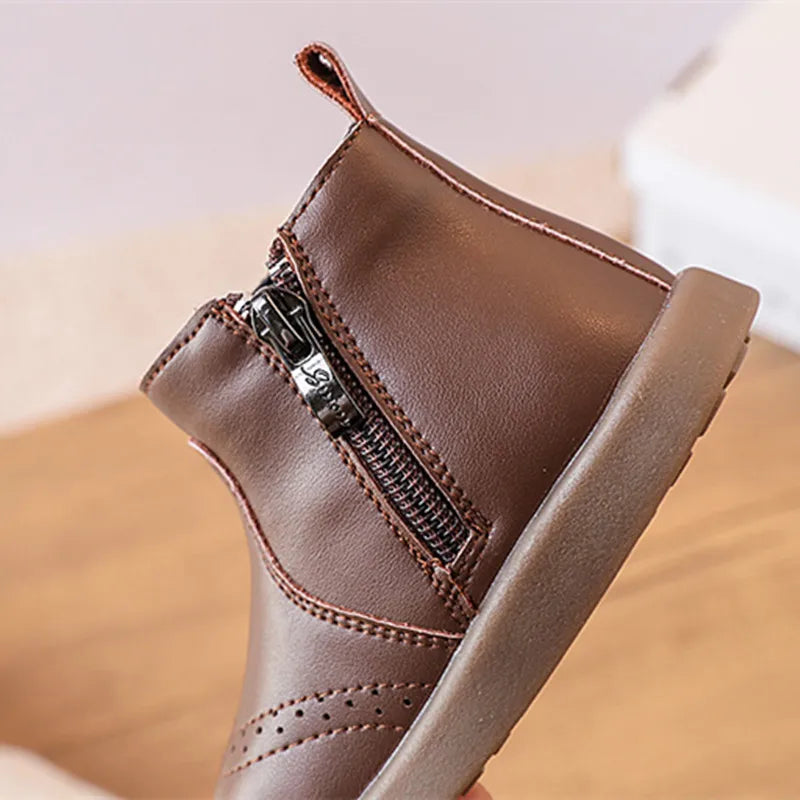 ClassicStep™ – Kinder Boots aus Leder – Klassisch & Robust