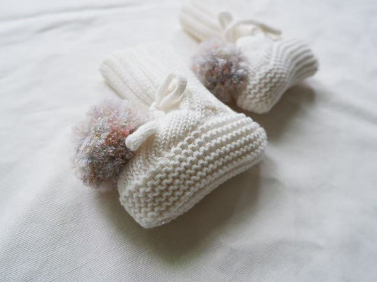 CozyBuds™ – Warme Gebrischti Babyslofli – Winterpantoffel für Chind