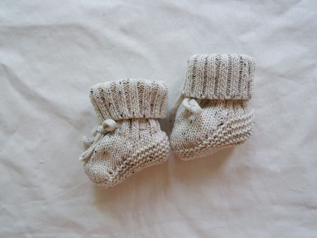 CozyBuds™ – Warme Gebrischti Babyslofli – Winterpantoffel für Chind