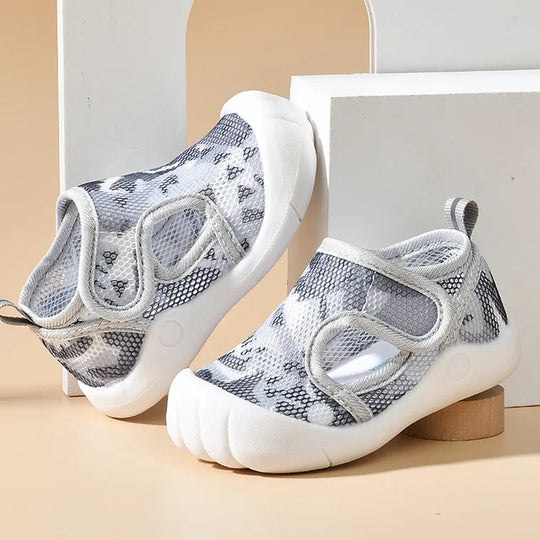 HappyWalk™ – Leicht & atmigs Babyschue – Kinder Sandale
