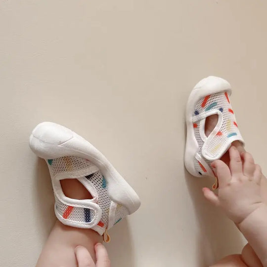 HappyWalk™ – Leicht & atmigs Babyschue – Kinder Sandale