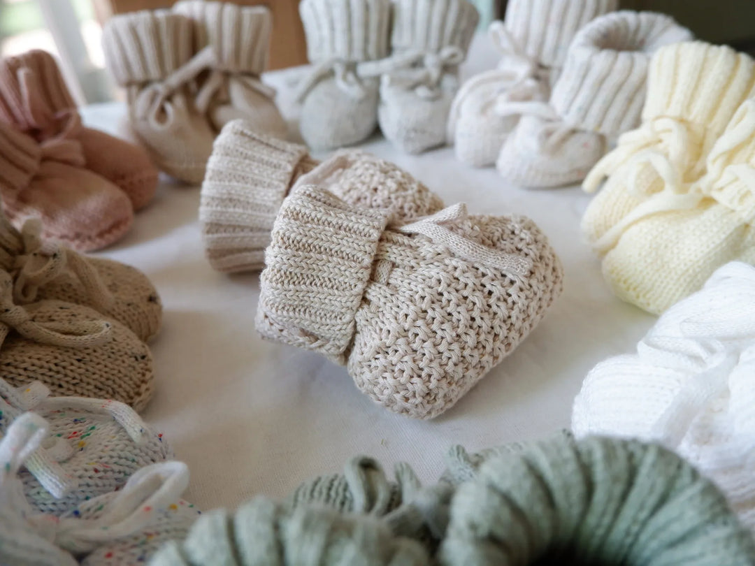 CozyBuds™ – Warme Gebrischti Babyslofli – Winterpantoffel für Chind