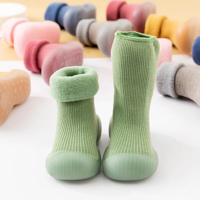 LittleGrip™ – Warme Antirutsch Babysöckli – Innen Schuh