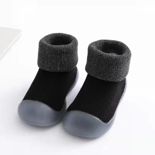 LittleGrip™ – Warme Antirutsch Babysöckli – Innen Schuh