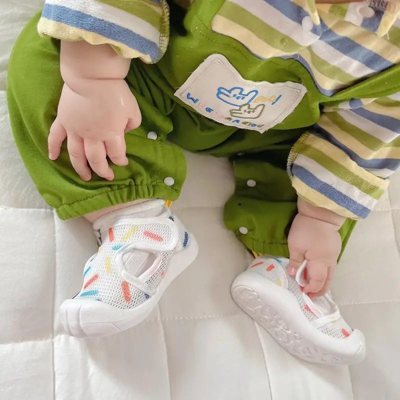 HappyWalk™ – Leicht & atmigs Babyschue – Kinder Sandale