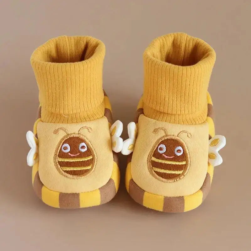NestSteps™ – Warme Antirutsch Babyslofje – Komfortabel & Kuschelig