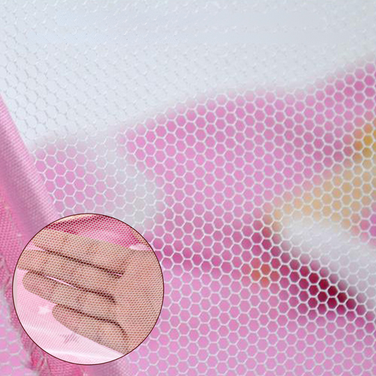 Babyliege mit Insektennetz