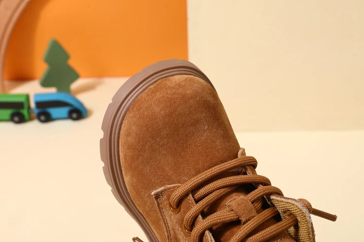 SuedeStride™ – Kinder Boots aus Veloursleder – Stylisch & Robust
