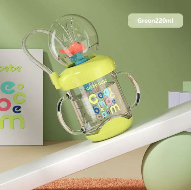 TinyTummy™ – Baby-Trinkflasche mit Walfontäne