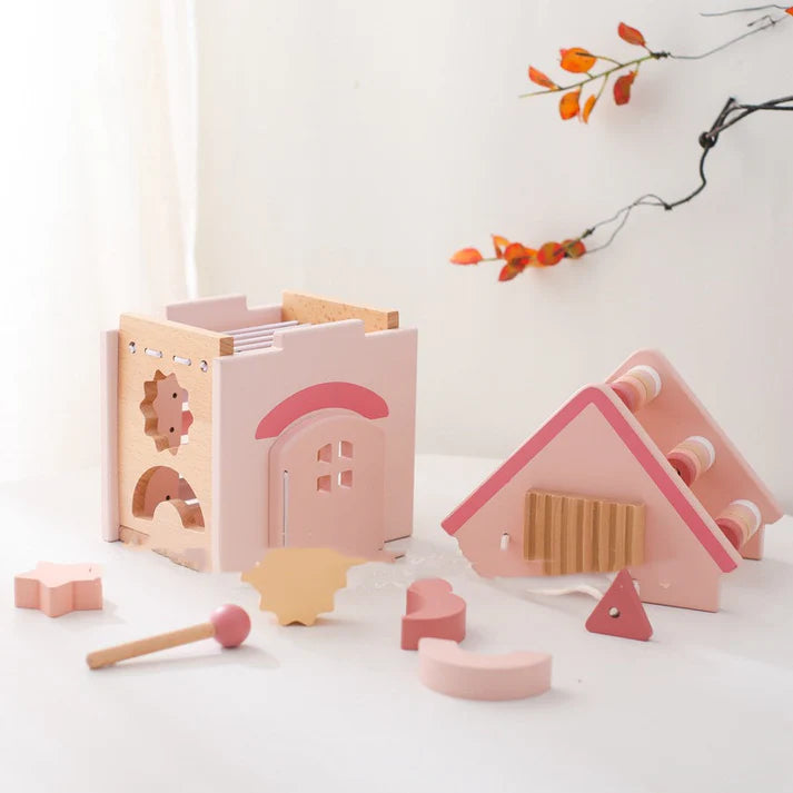DreamNest™  - Montessori Holzspielzeughaus