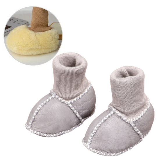 CozyFeet™ – Warme & Antirutsch Baby Sloffe für Wintertage