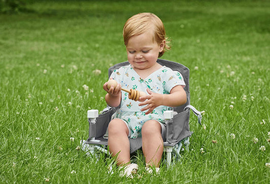 TinyTots™ – Tragbarer Kinderstuhl mit Sicherheitsgurt