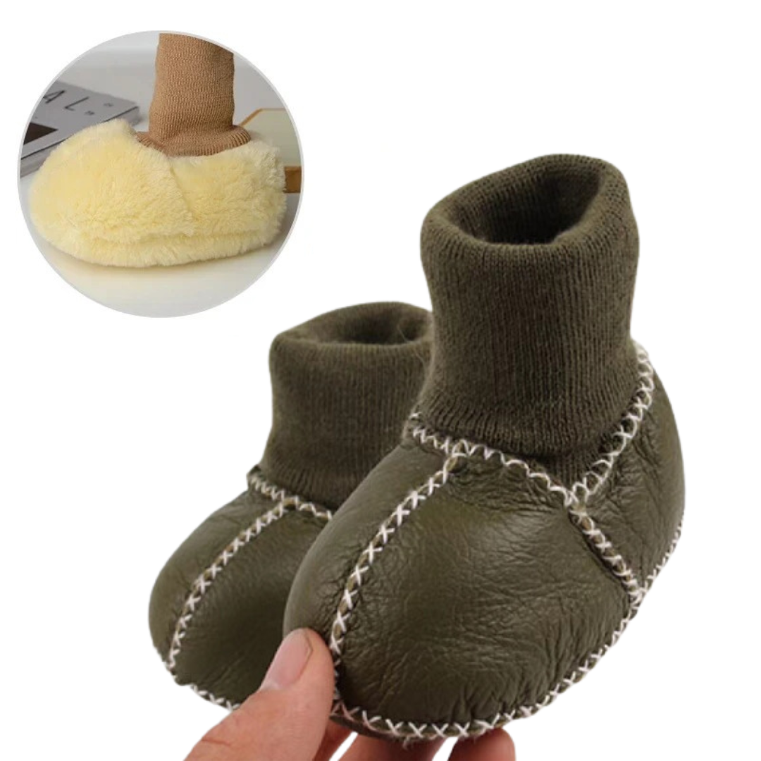 CozyFeet™ – Warme & Antirutsch Baby Sloffe für Wintertage