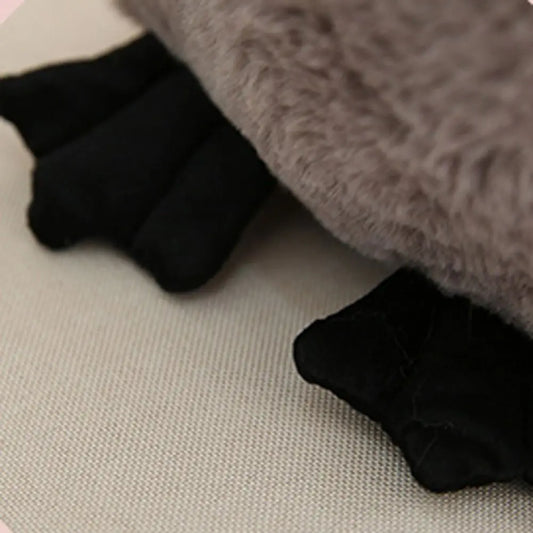 SnuggleWaddles™ – Der kuschelige Pinguin voller Fantasie