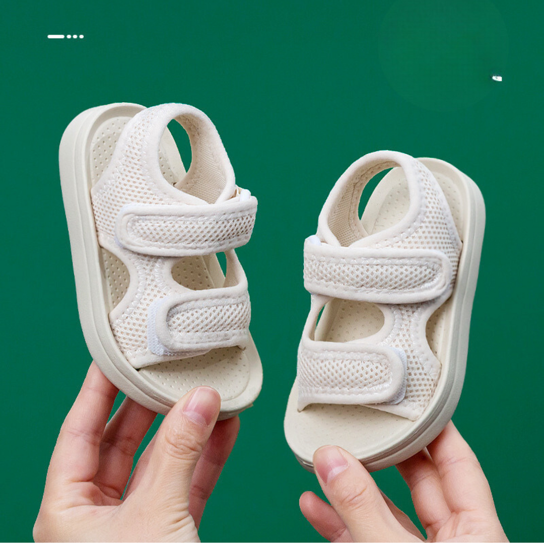 SunnySteps™ – Antirutsch Kindersandale – Komfortabel & Stilvoll