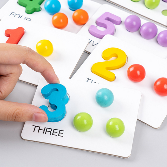 Zählen lernen - Montessori-Ball Zahlen- und Farbsortierset