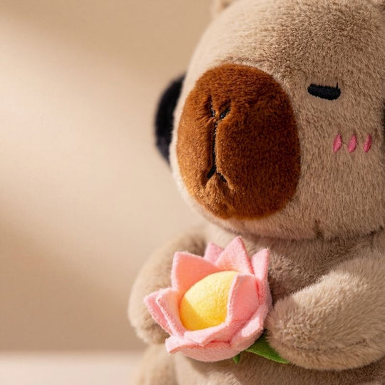 Anika — Khaki Capybara (38cm)