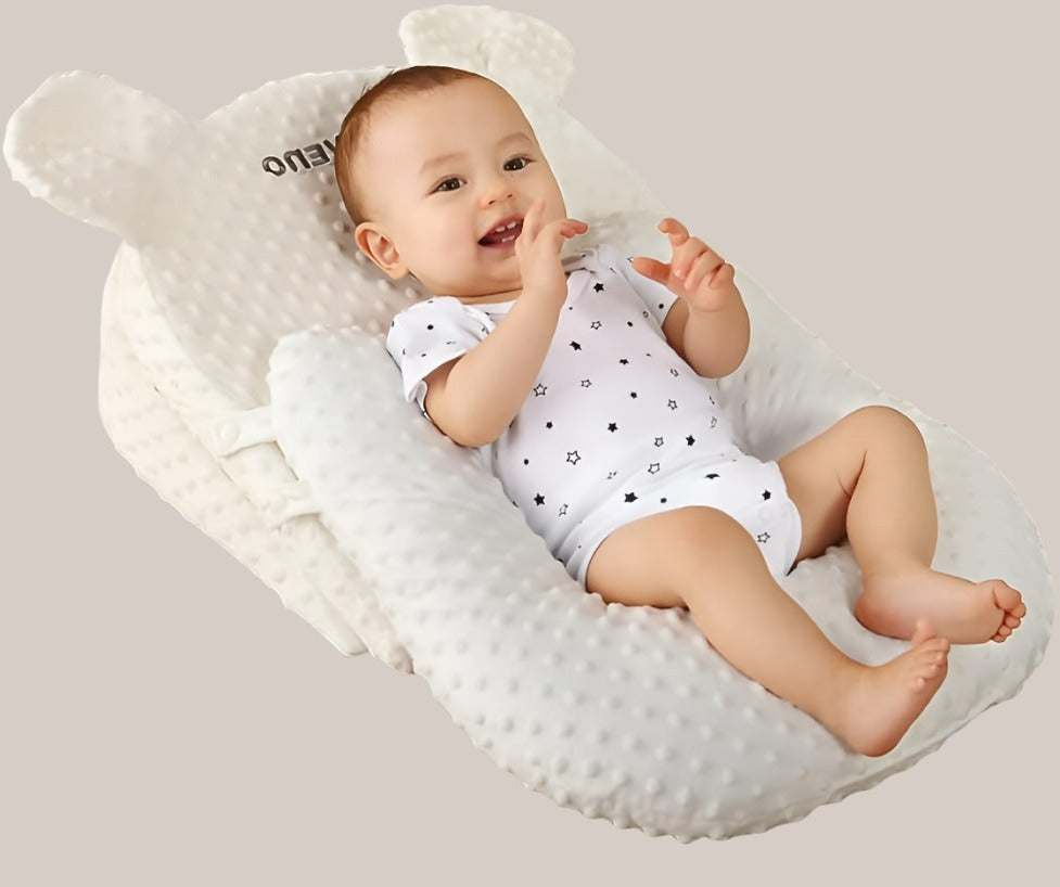 CloudCuddle™ – Luxuriöses und sicheres Still- und Schlafkissen