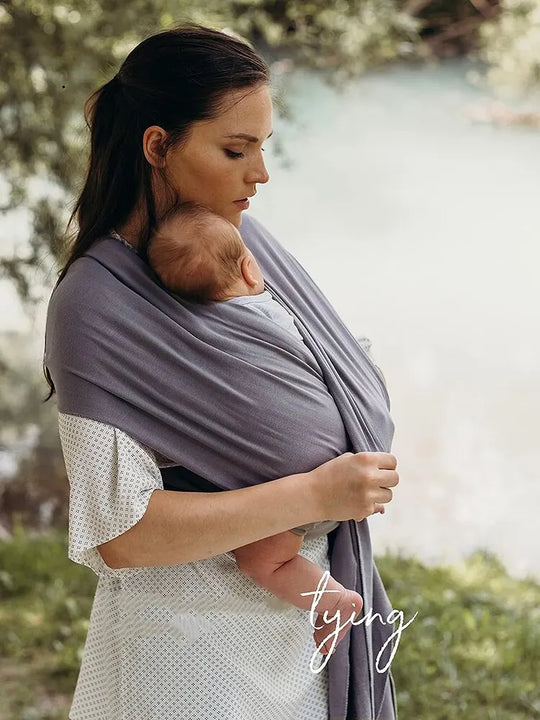 CuddleEase™ Tragetuch – Komfortabel, Sicher & Flexibel für Eltern