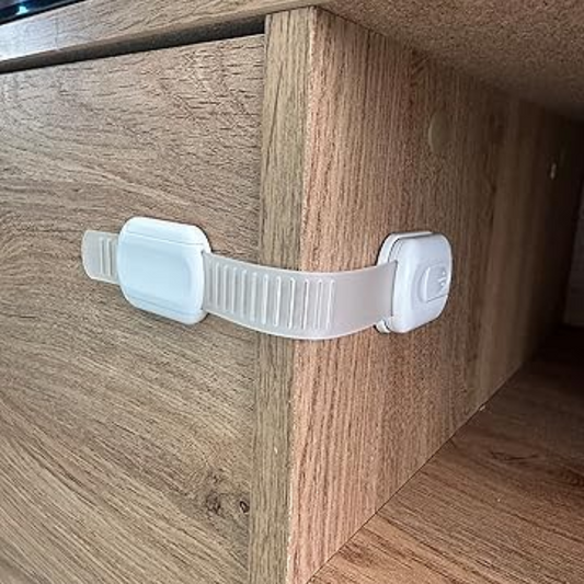 KidSafe™ – Die unsichtbaren Sicherheitsschlösser (8er-Pack)