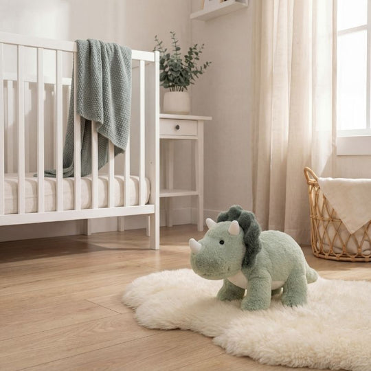 Romina — Lying Triceratops