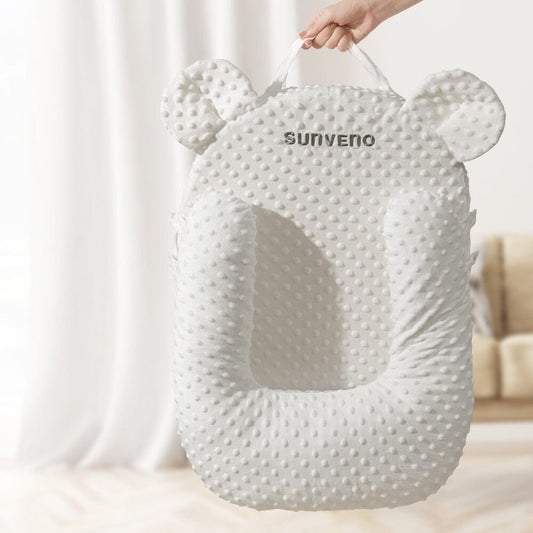 CloudCuddle™ – Luxuriöses und sicheres Still- und Schlafkissen